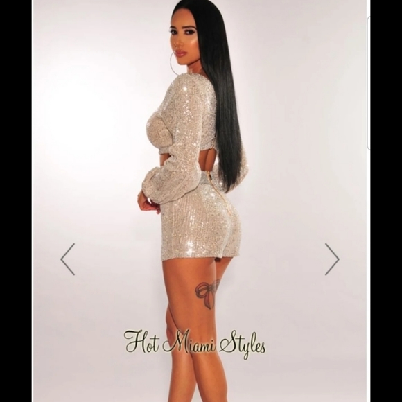 #5 🦋GORGEOUS 2 piece set💗 - Picture 4 of 5